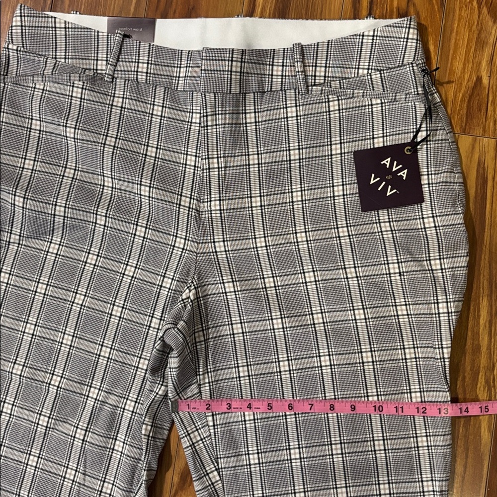Ava & Viv cream plaid ankle pants, size 18, NWT. - Picture 8 of 13